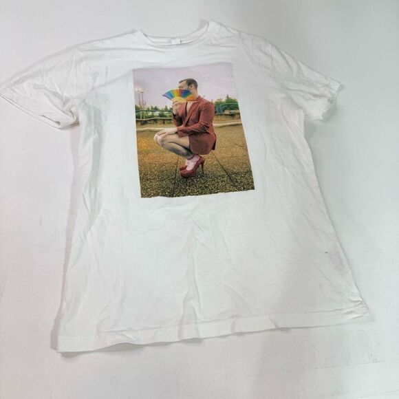 Sam Smith Tee Shirt Mens Medium Sam Smith Pride Blazer Fan Rainbow Photo White - Picture 1 of 7